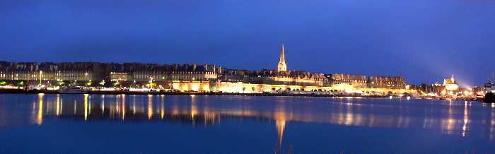 saint_malo_by_night